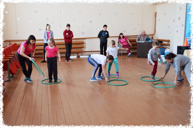 Самая спортивная, дружная и веселая семья!